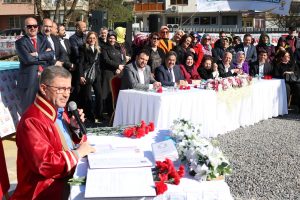 AK Parti Üsküdar İlçe Seçim Koordinasyon Merkezi’nin (SKM) düzenlediği toplu