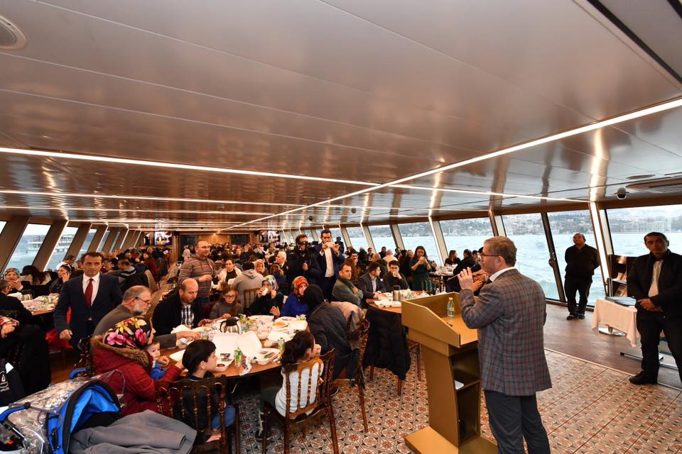 Üsküdar Belediyesi, Valide Sultan gemisinde taksi şoförleri ile kahvaltı programı