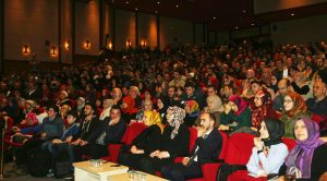 Tarihçi-Yazar Talha Uğurluel, Bağlarbaşı Kongre ve Kültür Merkezi’nde Abdülhamid Han’ın