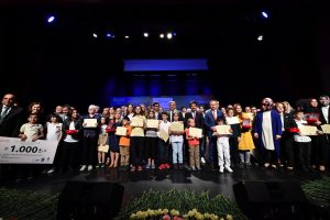 İstanbul’un kültür ve sanat şehri Üsküdar’ın tüm bu güzelliklerini sanat