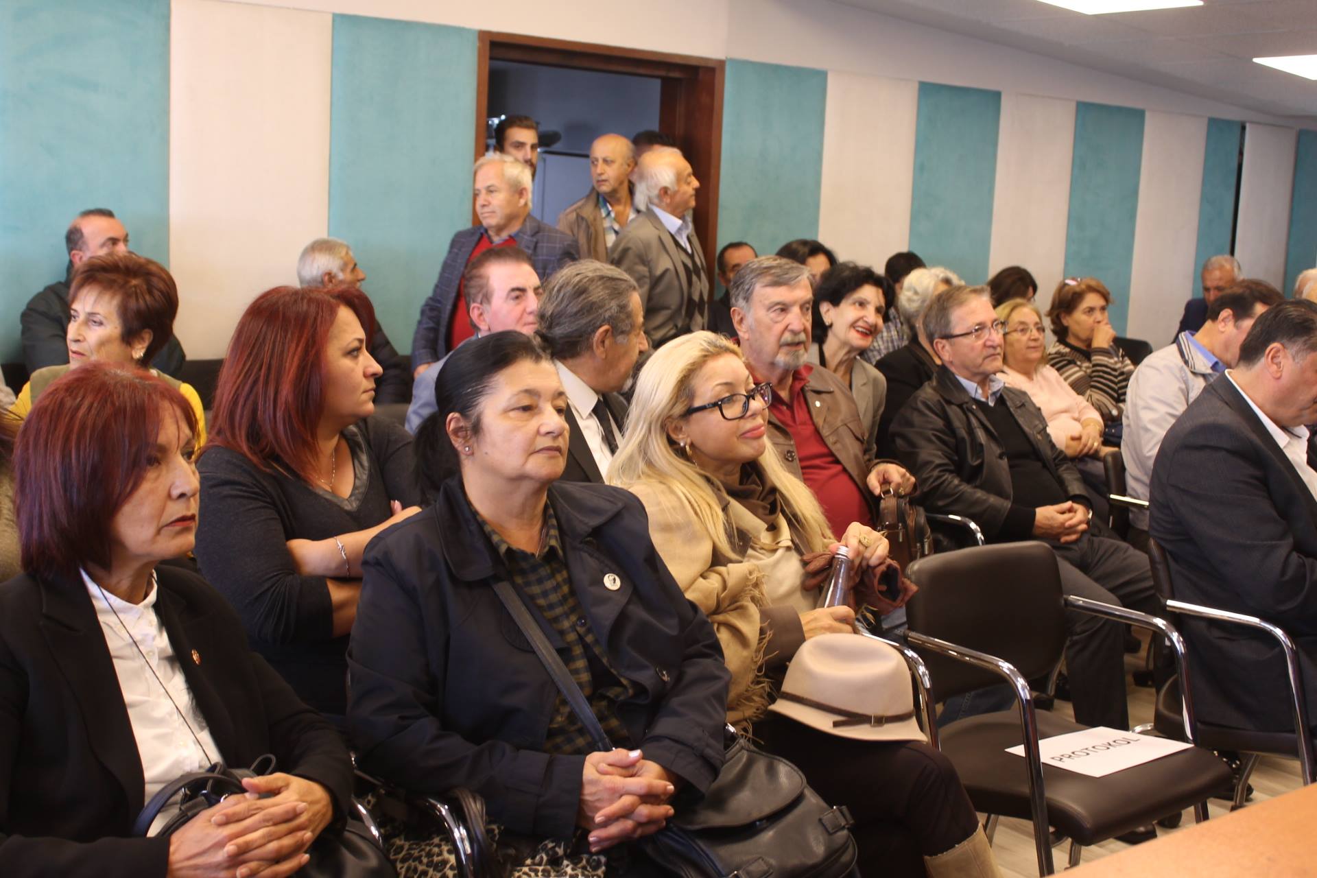 CHP Üsküdar Belediye ve İBB Meclis üyesi, İnşaat Mühendisi Nezih