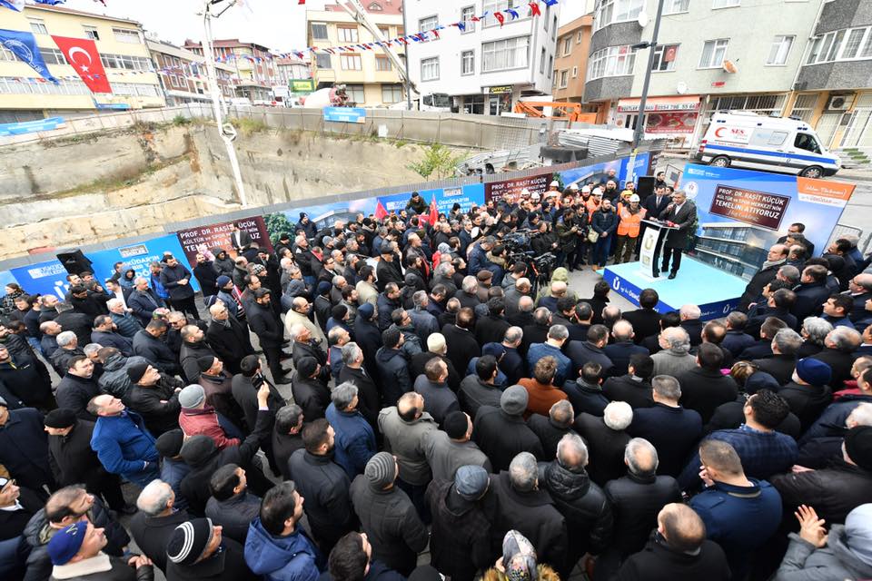 Gençlik ve Spor Bakanı Mehmet Muharrem Kasapoğlu, Üsküdar’da Prof. Dr.