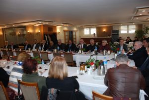 Üsküdar’ın mahalle muhtarlarıyla bir araya gelen Saadet Partisi Üsküdar Belediye