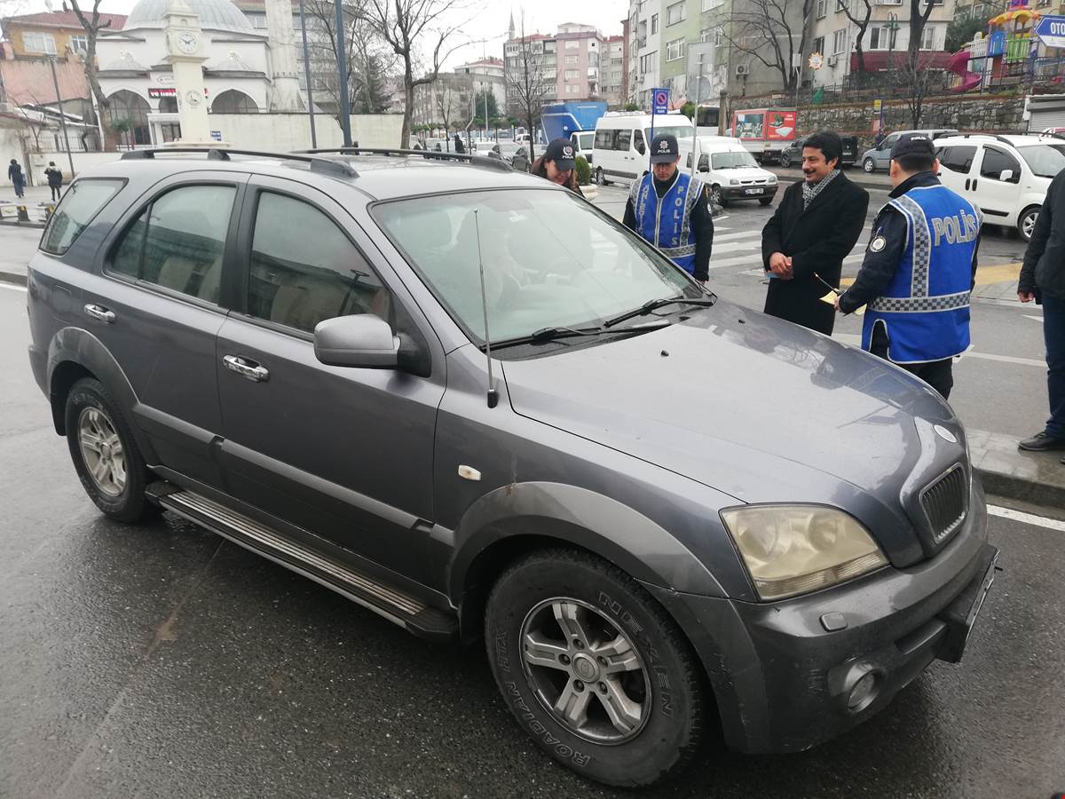 Üsküdar Kaymakamı Murat Sefa Demiryürek, “Öncelik Hayatın, Öncelik Yayanın” sloganıyla