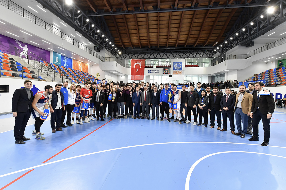Üsküdar Belediyesi tarafından düzenlenen Üsküdar Liselerarası Basketbol Turnuvası finalleri Üsküdar