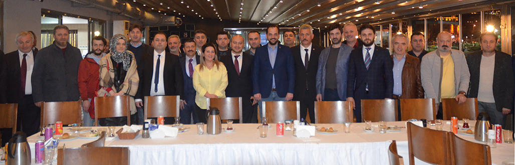 Üsküdarlı iş adamı Bahattin Karadağ başkanlığında kurulan Üsküdar Trabzonlular Derneği