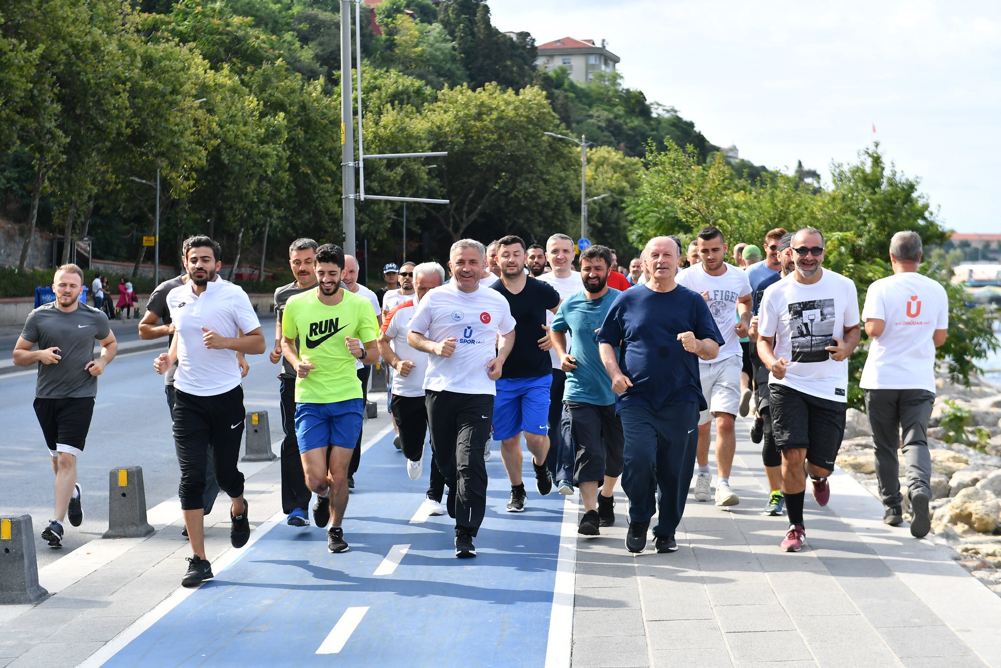 Üsküdar Belediye Başkanı Hilmi Türkmen’in sosyal medya üzerinden yaptığı duyuru
