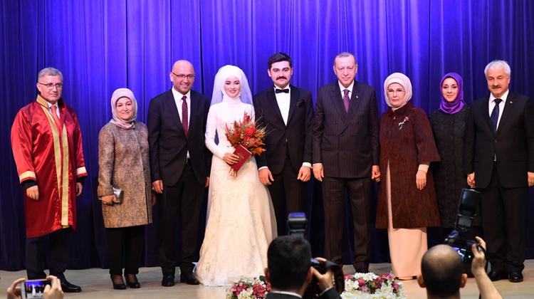 Cumhurbaşkanı Recep Tayyip Erdoğan, Üsküdar’da Öznur Hacıosmanoğlu ile Hamza Gedikoğlu’nun