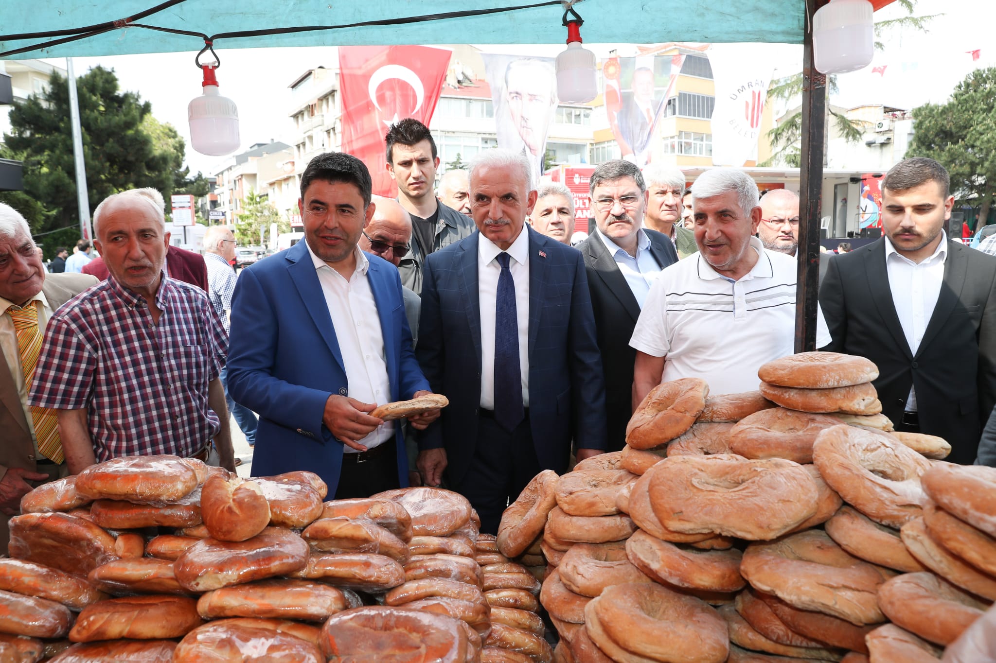 Ümraniye Belediyesi’nin katkılarıyla Doğu ve Güneydoğu Anadolu Günleri Santral Meydanı’nda