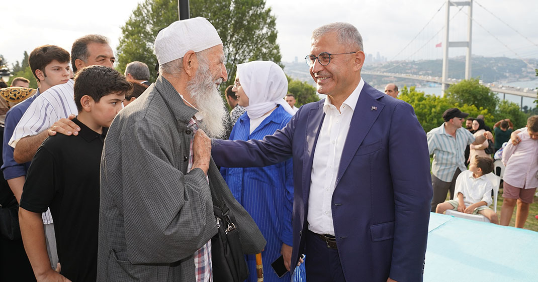 Üsküdar Belediyesi’nin her bayram gelenekselleşen bayramlaşma etkinliği, Kurban Bayramı vesilesi