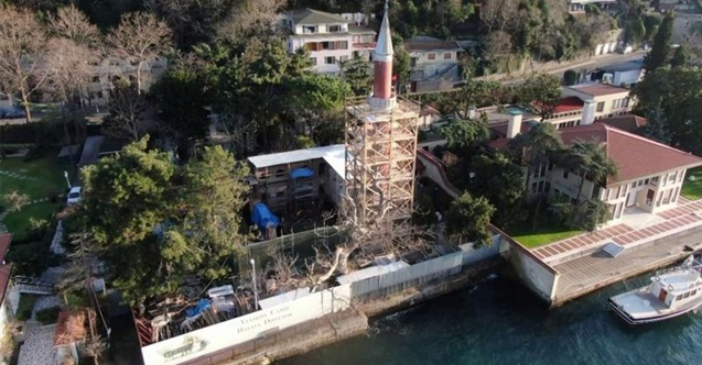 2020 yılında çıkan yangınla küle dönen tarihi Vaniköy Camisi'nin restorasyon