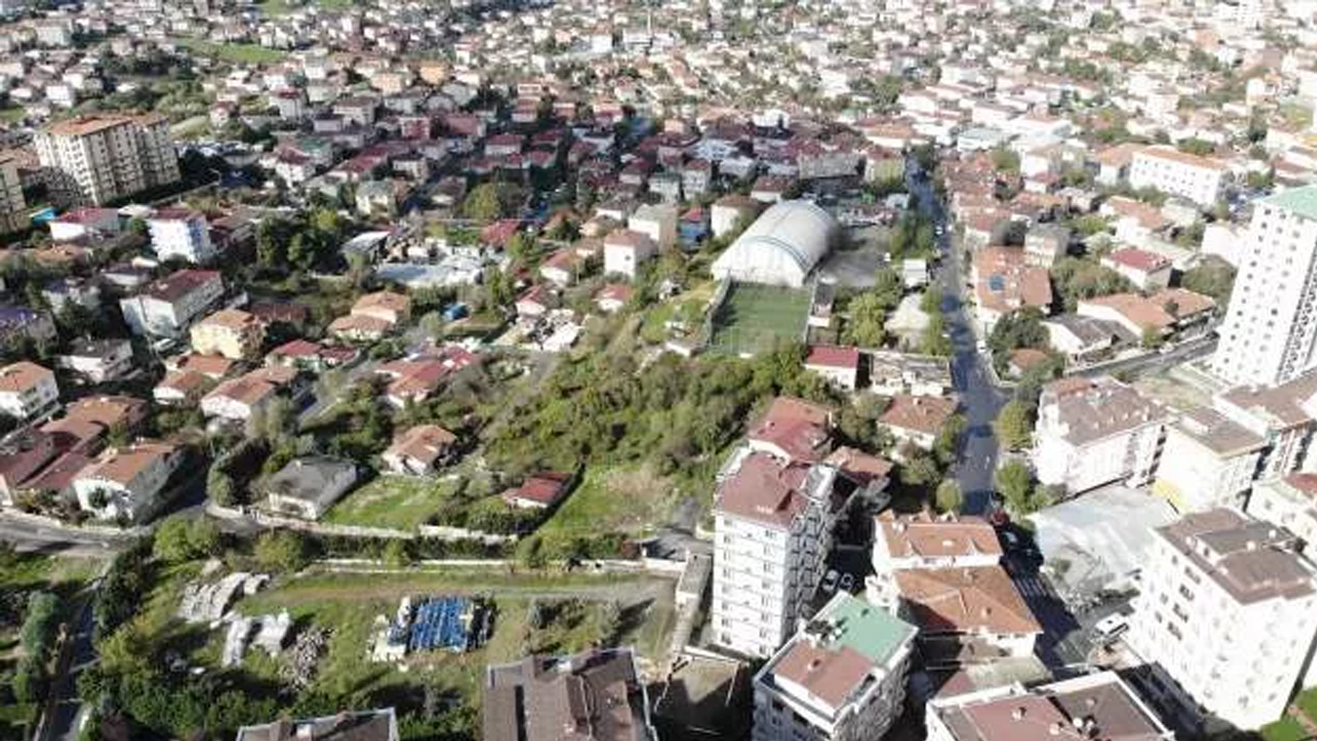 İstanbul’da kentsel dönüşüm faaliyetleri hız kazanırken, çalışmalar Ümraniye gibi kalabalık