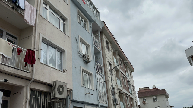 Üsküdar'da evinin penceresinden sokaktaki kavgayı izleyen 32 yaşındaki Fahrettin Turun,