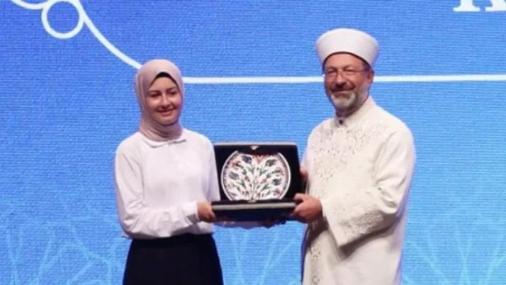 Diyanet İşleri Başkanı Ali Erbaş, Malatya ve Adıyaman'dan gelen depremzede