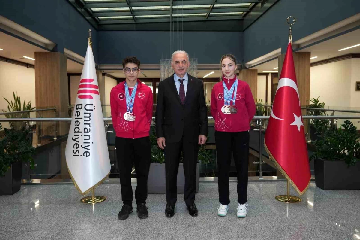 Ümraniye Belediyesi Gençlik ve Spor Kulübü Sporcusu Ömer Ege Budur,
