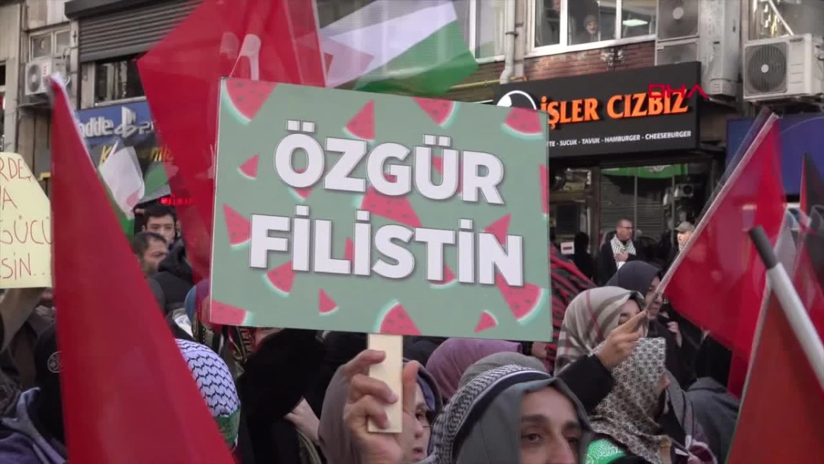 ? İsrail'i protesto etmek ve Gazze'ye destek vermek amacıyla Üsküdar'da