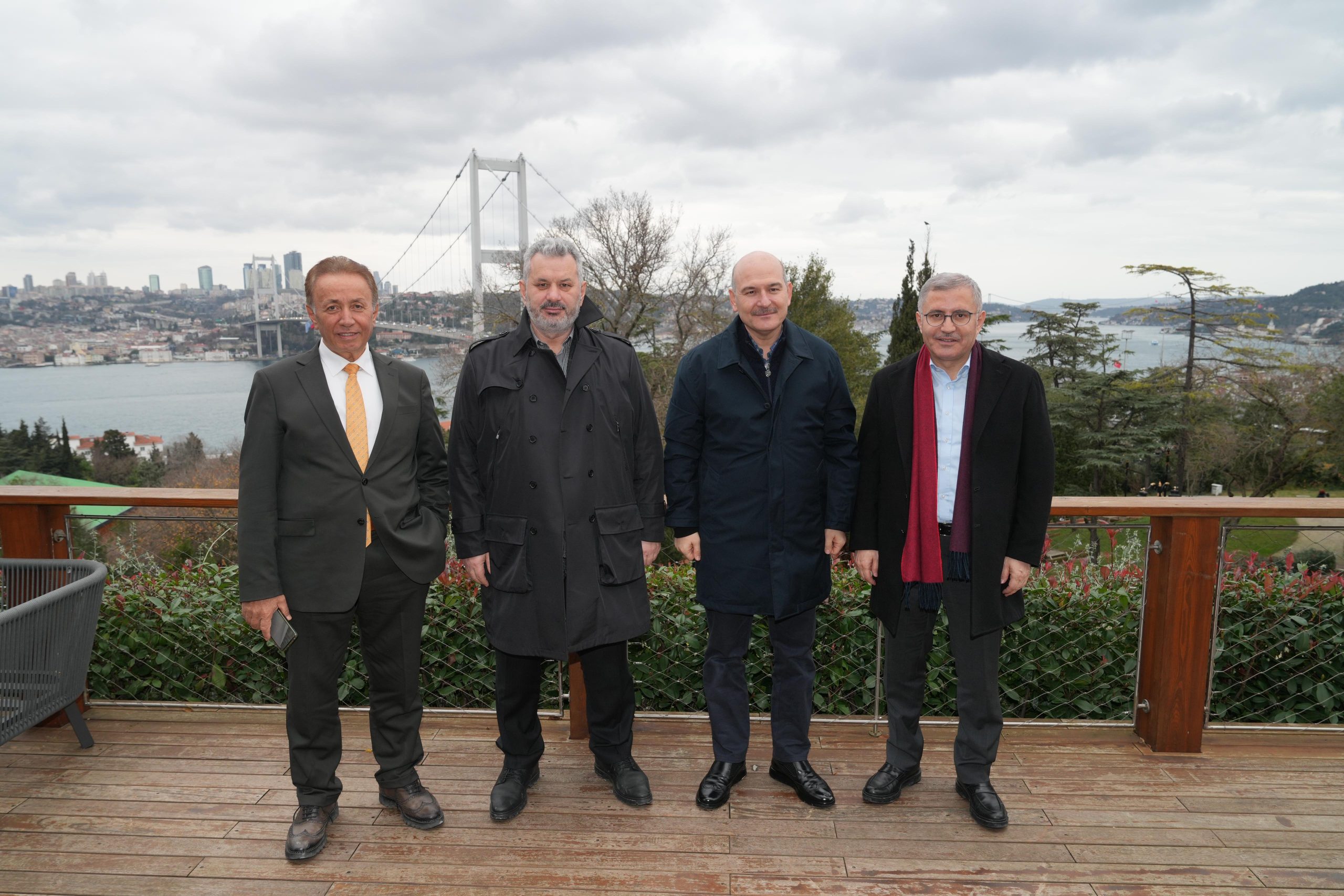 Eski İçişleri Bakanı, İstanbul Milletvekili Süleyman Soylu, Üsküdar Burhaniye Mahallesi'nde