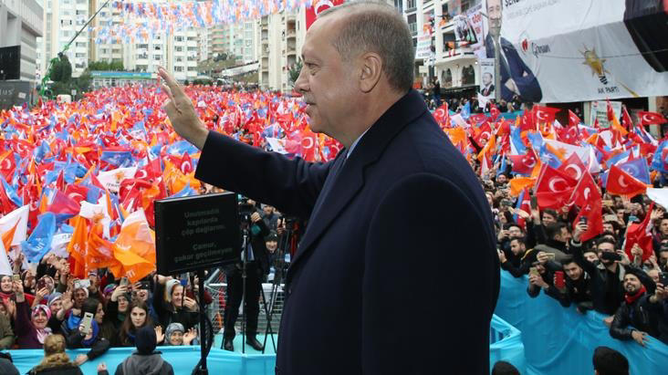 31 Mart yerel seçimleri için geri sayım devam ederken Cumhurbaşkanı