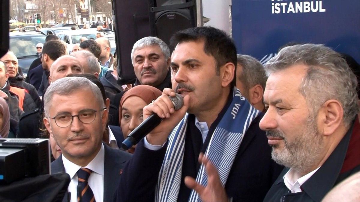 Cumhur İttifakı'nın İstanbul Büyükşehir Belediye Başkan Adayı Murat Kurum, İstanbul'a