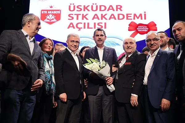 Cumhur İttifakı'nın İstanbul Büyükşehir Belediye (İBB) Başkan adayı Murat Kurum,