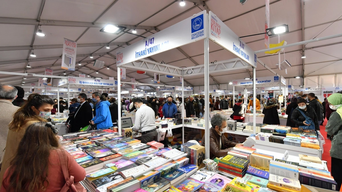 Üsküdar Belediyesi tarafından düzenlenen 9. Üsküdar Kitap Fuarı, ünlü edebiyatçıların