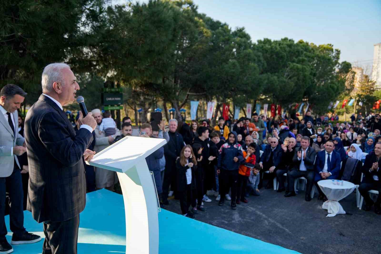 Ümraniye Belediyesi tarafından yapımı tamamlanan Çamlık Parkı Belediye Başkanı İsmet