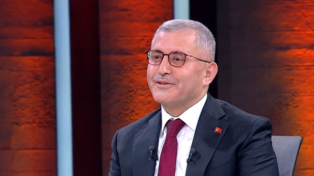 Üsküdar Belediye Başkanı Hilmi Türkmen, 31 Mart yerel seçimlerinde yarıştığı