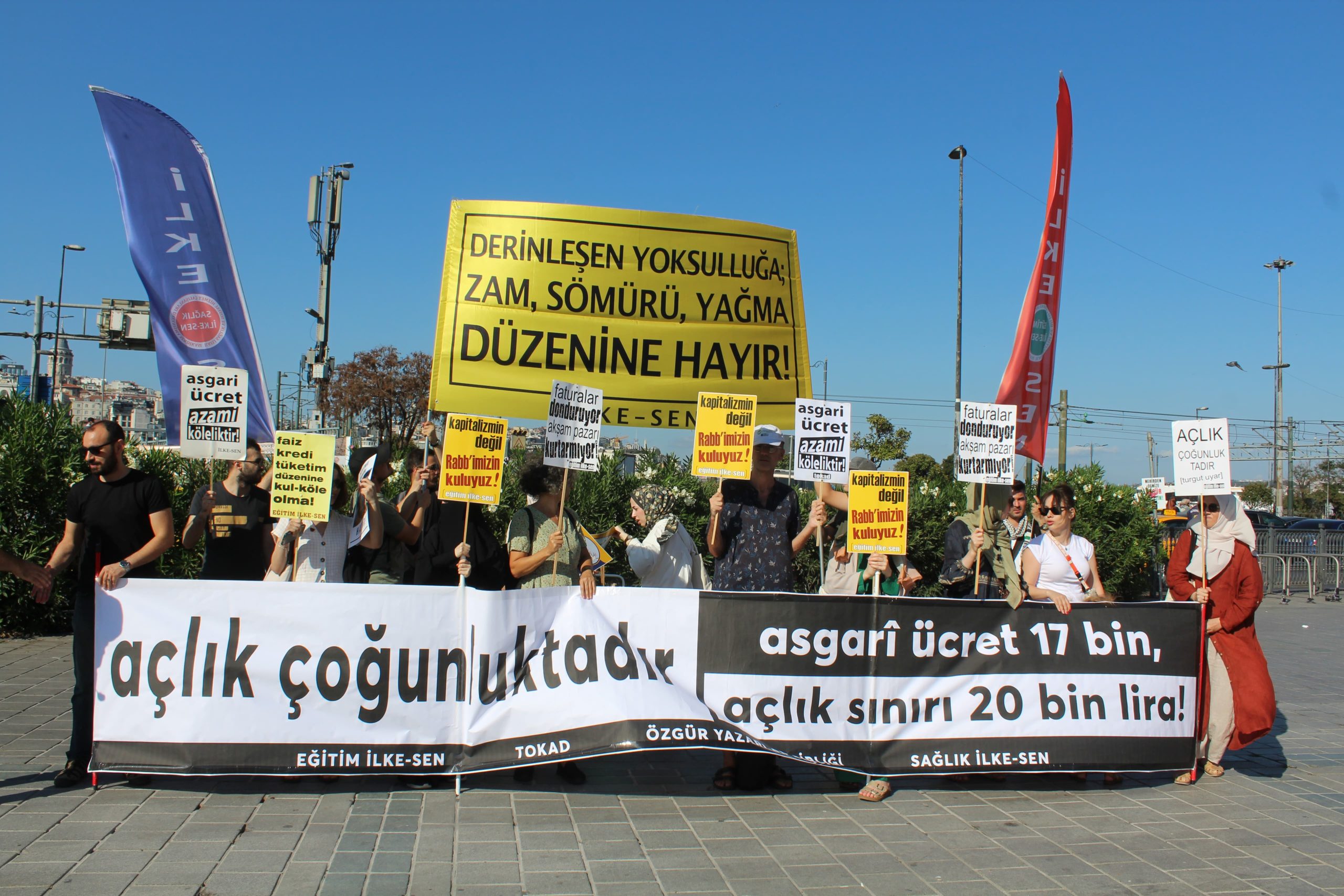 Sendika ve dernek temsilcileri, asgari ücretin açlık sınırının altına düştüğünü