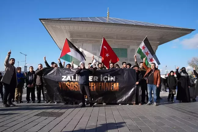 Suriye'deki 61 yıllık Baas rejiminin devrilmesinin ardından Ümraniye, Esenyurt ve