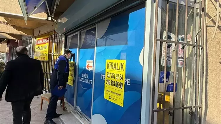 Üsküdar Belediyesi, ruhsatsız içki satışı yaparak halk sağlığına yönelik tehdit