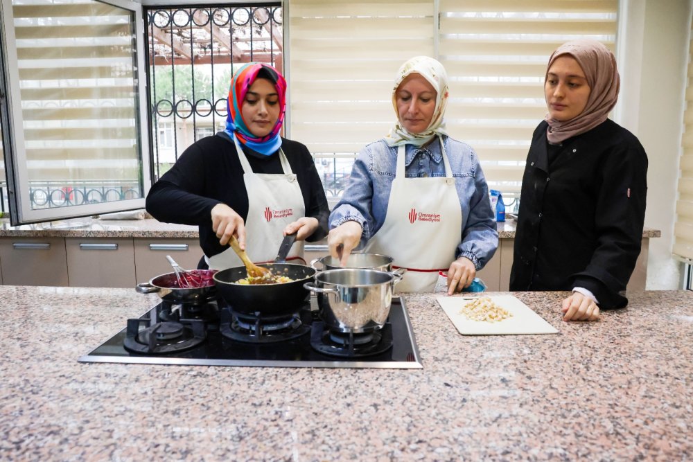 Ümraniye Belediyesi tarafından mesleki eğitimden sanata birçok farklı alanda açılan