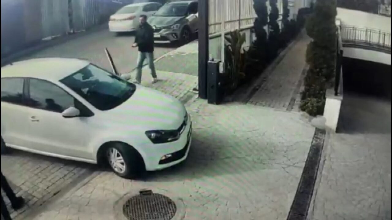 Üsüküdar Çengelköy’de kentsel dönüşüm kaynaklı tapu anlaşmazlığı cinayetle sonuçlandı.

