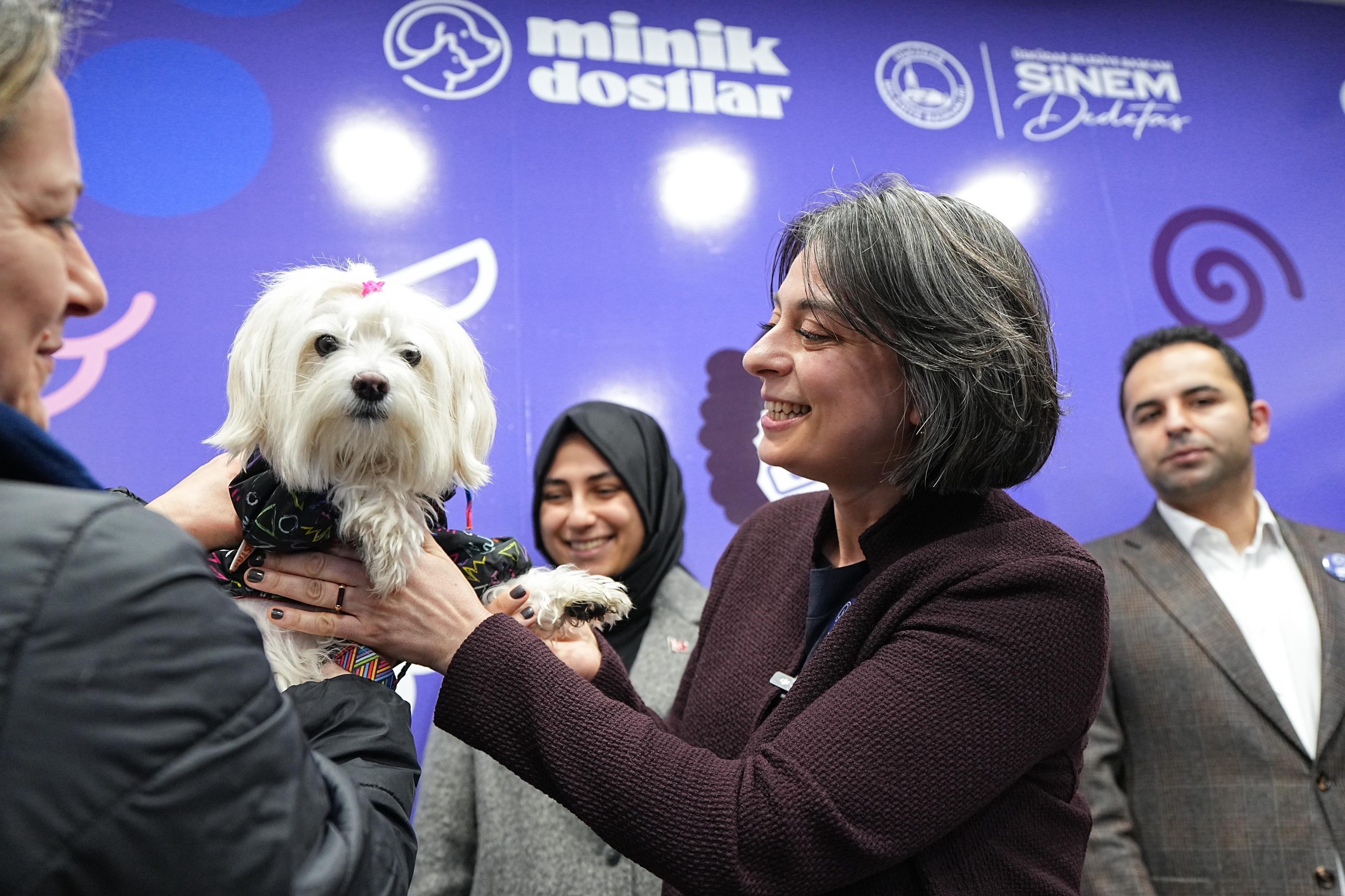 Üsküdar Belediyesi, sokak hayvanlarına yönelik sağlık hizmetlerini genişletmeye devam ediyor.