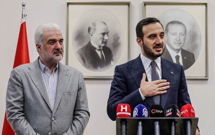 AK Parti İstanbul 8. Olağan İl Kongresi'nde İl Başkanlığına seçilen