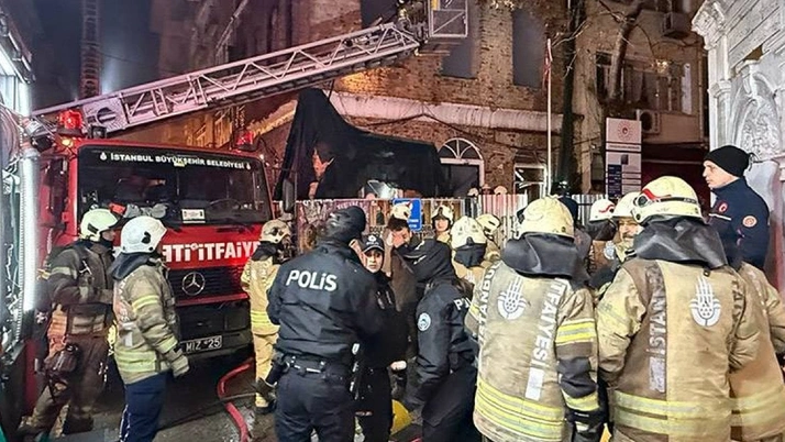 Kadıköy Caferağa Mahallesi'nde bulunan, restorasyon çalışmaları süren tarihi bir binada