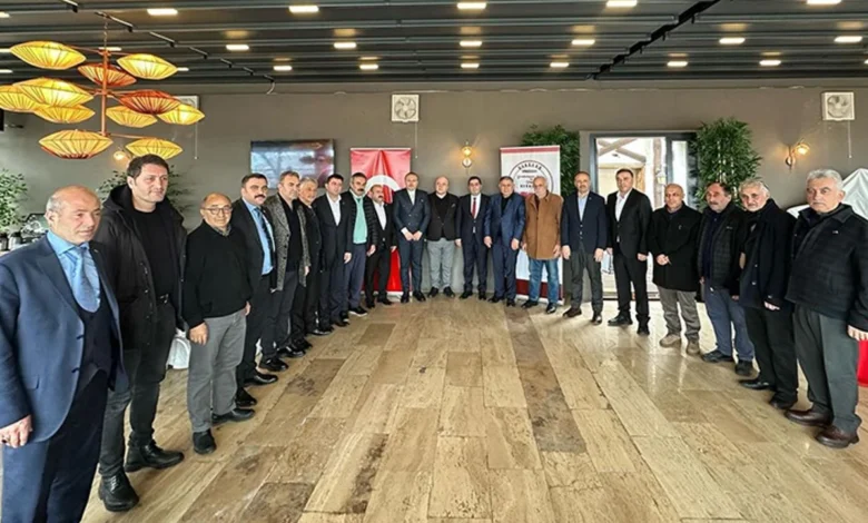 Üsküdar Sivaslılar Derneği’nin genel kurulu, geniş katılımla gerçekleşerek önemli bir