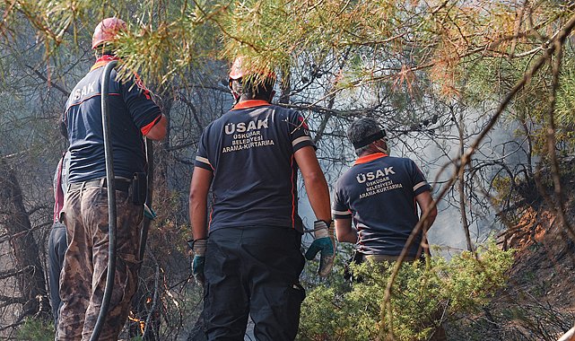 Yaz aylarında artan orman yangınlarıyla mücadele kapsamında Üsküdar Belediyesi, hem