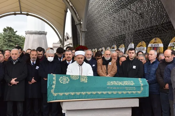 Türkiye’nin enerji ve sanayi devlerinden Kazancı Holding’in kurucusu ve Onursal