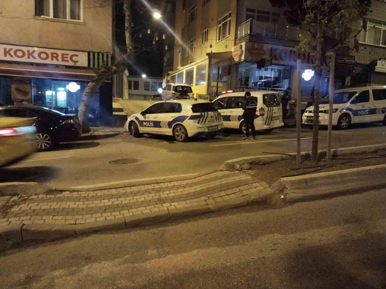 Zeynep Kamil Mahallesi, Dr. Fahri Atabey Caddesi üzerinde meydana gelen