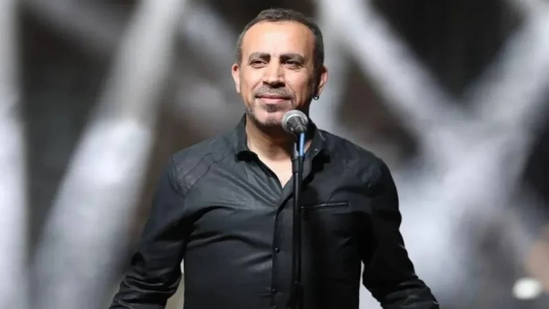 Sanatçı ve AHBAP Derneği'nin kurucusu Haluk Levent, karşılıksız çıkan iki