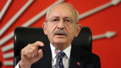 CHP Genel Başkanı Kemal Kılıçdaroğlu, milletvekillerine gönderdiği yazılı mektupta parti