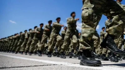 Yurt dışında yaşayan Türk vatandaşlarının askerlik yükümlülüğüne ilişkin yeni düzenleme