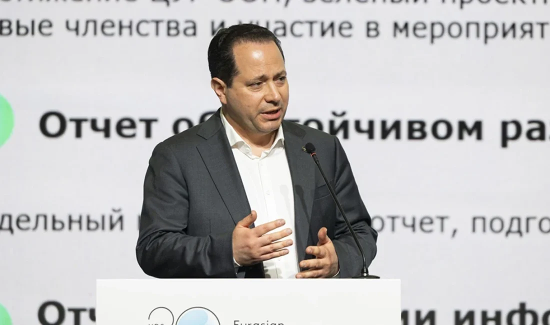 Kazakistan'ın Almatı kentinde düzenlenen Avrasya Kalkınma Bankası (AKB) Yıllık Toplantısı