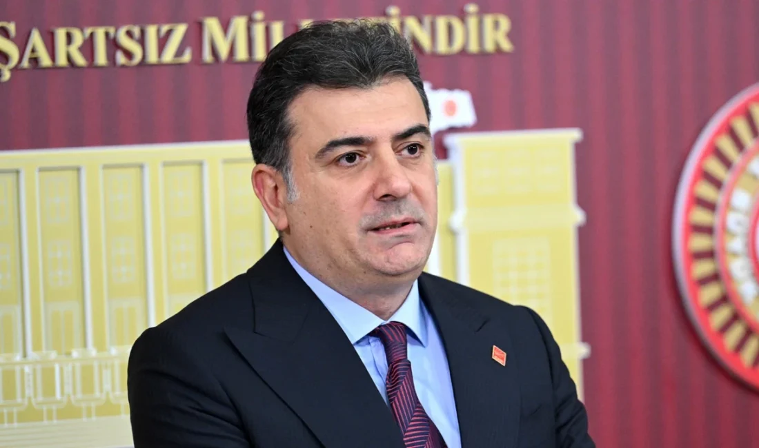 CHP İstanbul Milletvekili Zeynel Emre, son günlerde kamuoyunda tartışılan "Özgür