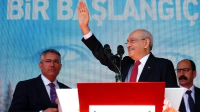 CHP'li belediyelere yönelik yolsuzluk ve rüşvet soruşturmalarının gündemdeki yerini koruduğu