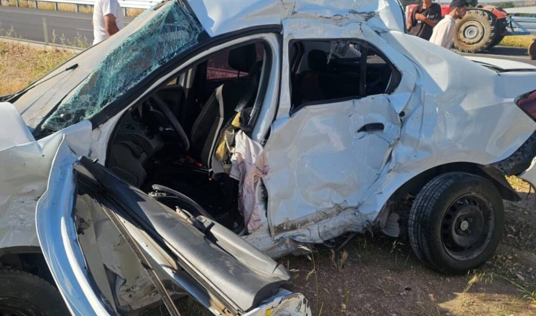 Gaziantep'in Karkamış ilçesinde Yükseköğretim Kurumları Sınavı'na (YKS) yetişmek için yola