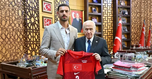 A Milli Futbol Takımı'nın başarılı savunma oyuncusu Merih Demiral, Milliyetçi