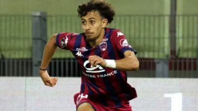 Beşiktaş, Fransa Ligue 2 ekiplerinden Clermont'ta forma giyen genç kanat
