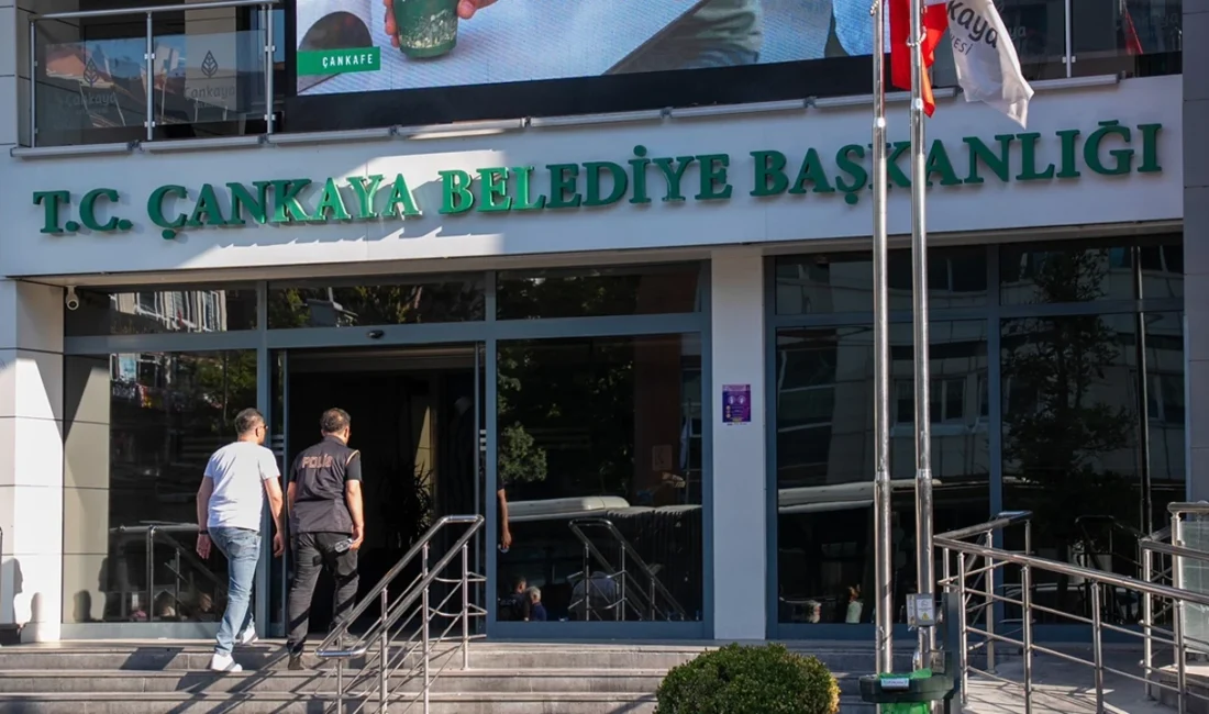 CHP'li Çankaya Belediyesi'ne yönelik sabah saatlerinde düzenlenen operasyonda Belediye Başkanı
