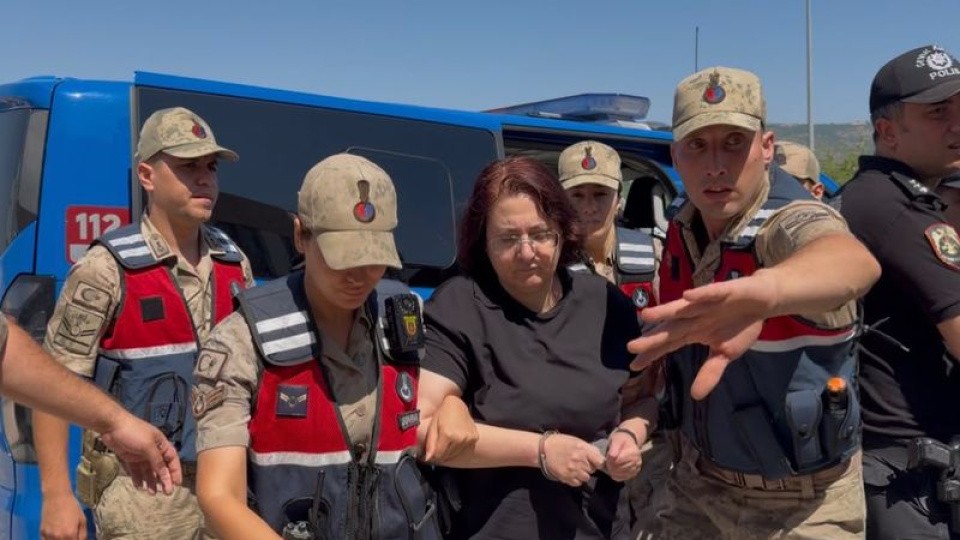 Handan Sonel cezaevine gönderildi, tutuklu sayısı 15'e yükseldi.
